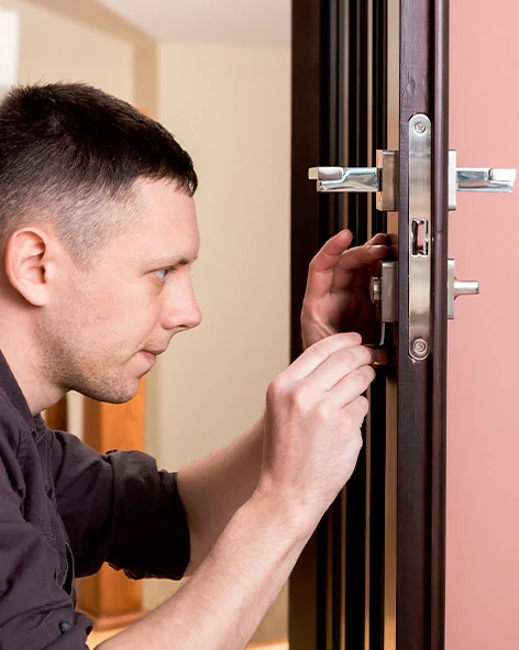 : Professional Locksmith For Commercial And Residential Locksmith Services in East Rutherford, NJ