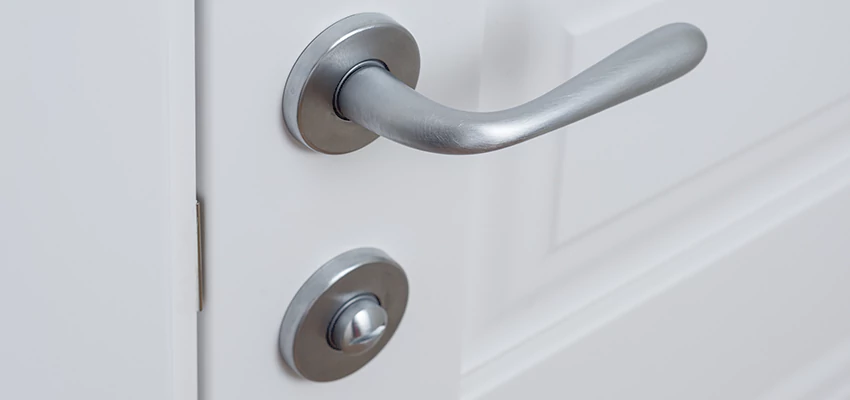 Single-Occupancy Restroom Locks Repair in East Rutherford, New Jersey